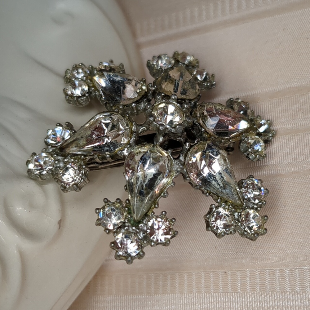 Vintage 60s Silver AB Crystal Brooch Retro Rhinestone Starburst Mid Century - Picture 5 of 9